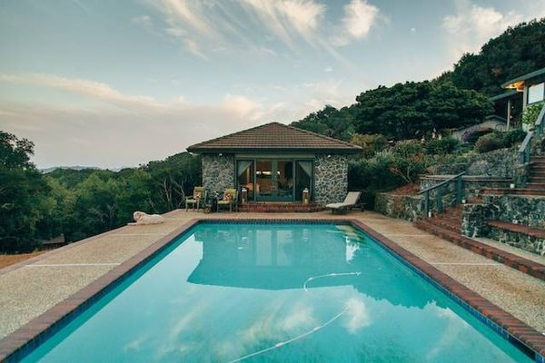 Quelles sont les meilleures zones pour acheter une maison en bord de mer à Guethary ?